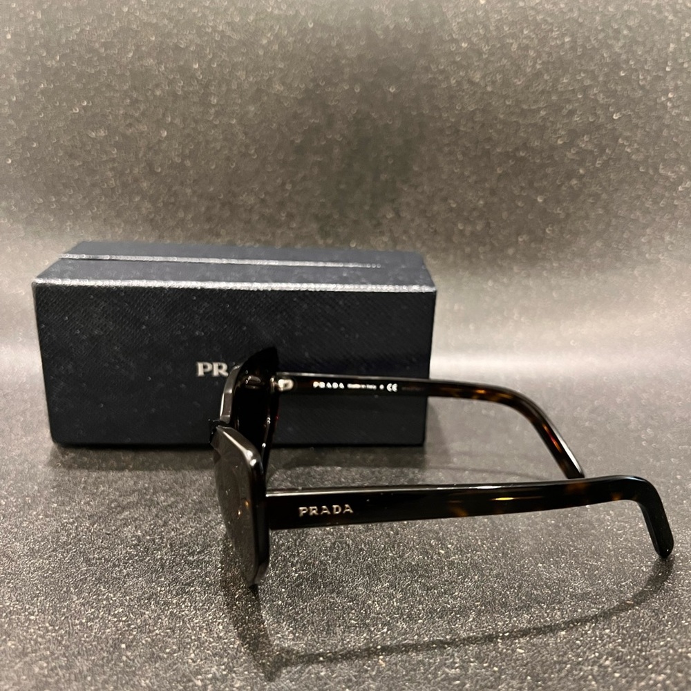 PRADA Sunglasses - Picture 2 of 10